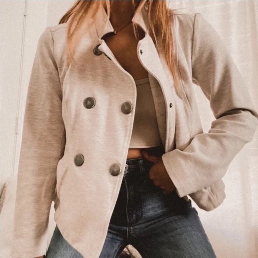 CAbi Charlie Double Breasted Moto Coat Jacket Oatmeal Brown Cream 3028 Sz M - Picture 3 of 11